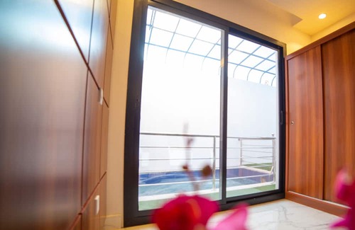 Al Kura Chalet De Ski | Chalet with private pool