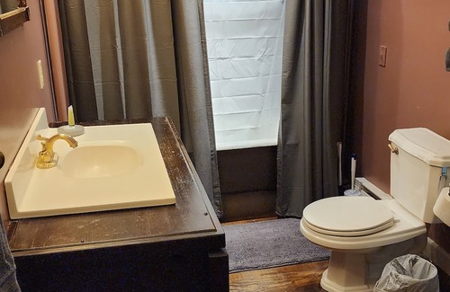 Armstrong Cabine | Morchella Hideaway