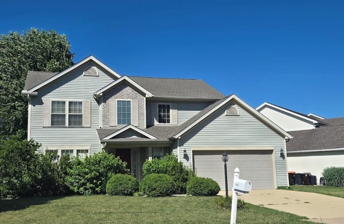 Orange Prairie Maison | Charming 3-bed Rm house with AC and WiFi in a quiet Dunlap N Peoria neighborhood