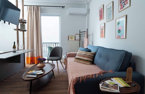 Tripoli Appartement | Modern & Sunny apartment with Garden View in the heart of the city center NYX 1