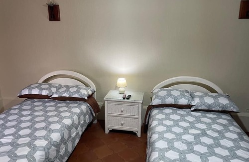 Zona 18 Appartement | Cozy central studio in Ciudad Guatemala w/WiFi, high cleaning/security standards