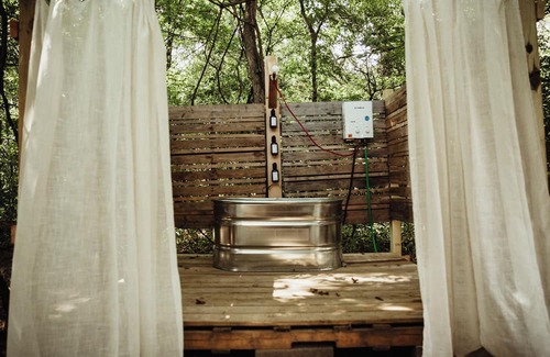 Mayfield Cabine | The Garden's Nest.