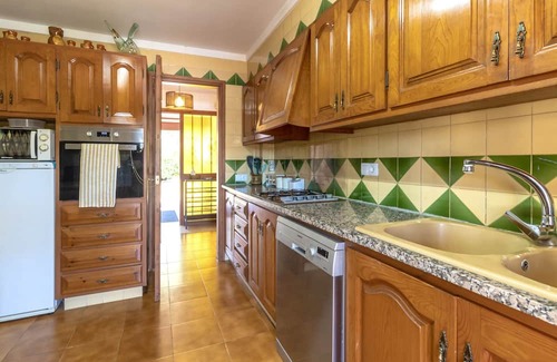 Can Carbonell Maison | Casa Carbonell - Lovely house with pool and garden