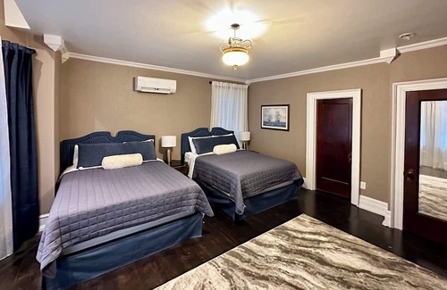 Shenandoah Maison | CENTURY House with 6 bedrooms