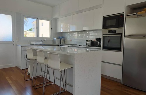 Ayia Marina Chrysochous Villa | Luxury 2 bedroom Villa with Heated* Pool. n