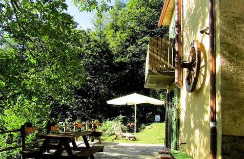 Levigliani Maison | Vrbo Property