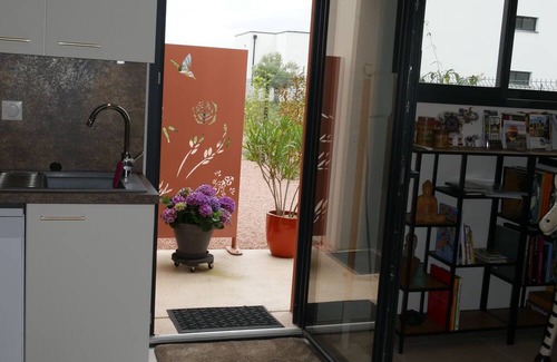Barizey Appartement | Grand Studio Chaleureux Avec Jardin, au Coeur des Vignobles de Mercurey