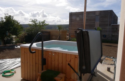 Barizey Appartement | Grand Studio Chaleureux Avec Jardin, au Coeur des Vignobles de Mercurey