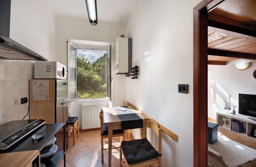 Voltri Appartement | Apartment 'Casa Rè A Due Passi Dal Mare' with Wi-Fi