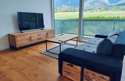 Schardorf Appartement | Penthouse next to golf course, near RedBull Ring