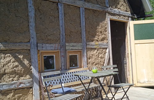 Kletzin Cabine | Tiny-house aus Holz und Lehm mit Eigenem Gartenbereich