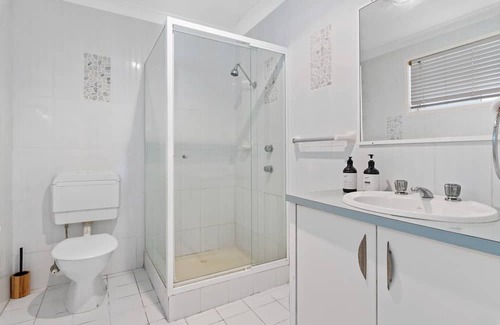 Forresters Beach Maison | Beachside Bliss - Forresters Beach
