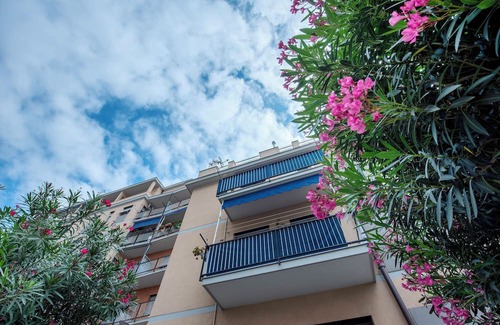 Pra' Appartement | Apartment 'Palmaro' with Balcony and Air Conditioning