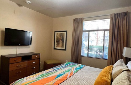 Spring Valley Station Balnéaire | Luxury one bedroom and one bathroom unit with full amenities