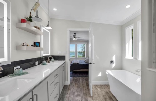 Breezeswept Beach Estates Maison | Open Water Vacation in Paradise