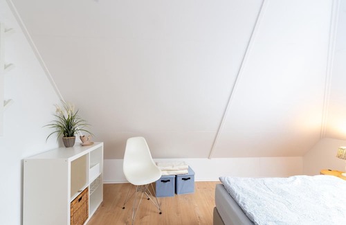 Municipality of Zwartewaterland Maison | Cozy Holiday Home in Hasselt Near By The Water