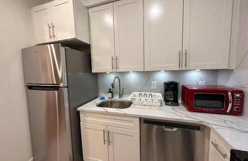 Flushing Chinatown Appartement | Brand New 1br - Linens Wi-Fi 3rd fl