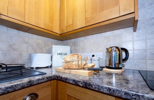 Loxton Maison | Pass the Keys | Somerset Mendip Cottage