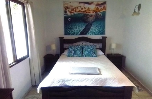 Garabito Maison | Poco Cielo Bungalow with Pool in Safe and Friendly Neighborhood