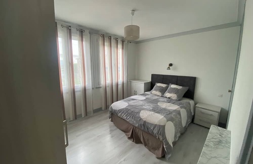 Franqueville-Saint-Pierre Maison | Appartement Lumineux Dans Maison Avec Garage Jusque 7 Couchages