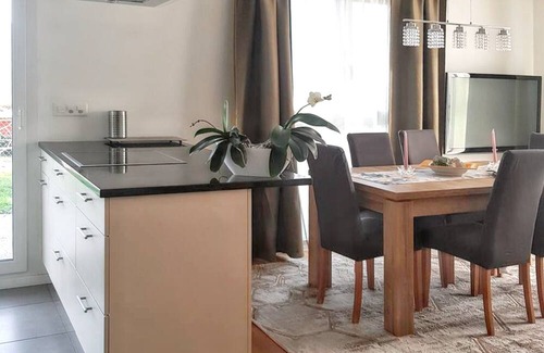 Gumefens Appartement | Homerez - Amazing apartment for 5 ppl. with garden and terrace at Pont-en-Ogoz