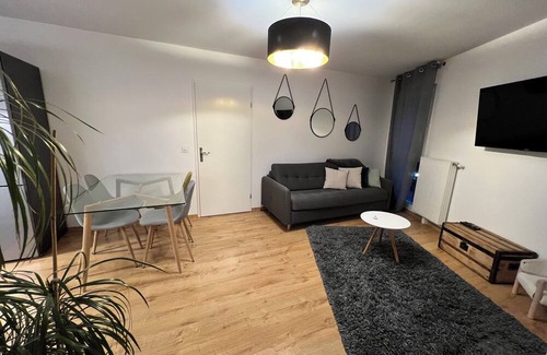 Rambouillet Appartement | Vrbo Property