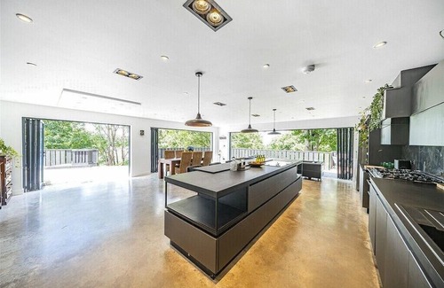 Belvedere Maison | Designer villa with spa and magical views, 5 bdr