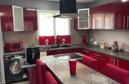Laruscade Maison | Gite les placottes Near Bordeaux