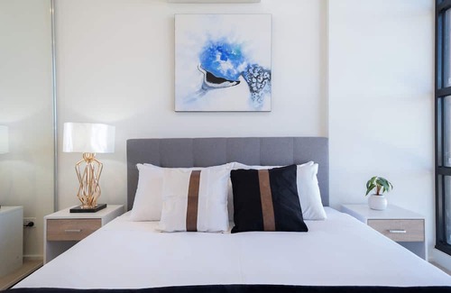 Maribyrnong Appartement | This apartment is a 2 bedroom(s), 2.5 bathrooms, located in Maribynong, VIC.