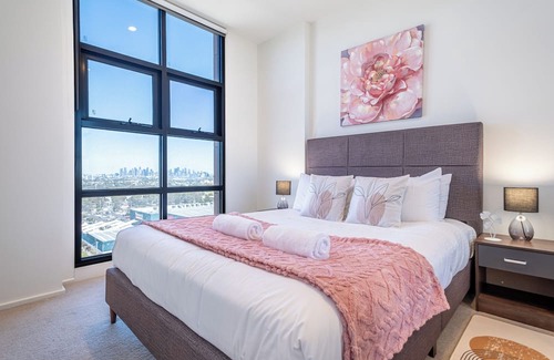 Maribyrnong Appartement | This apartment is a 2 bedroom(s), 2.5 bathrooms, located in Maribynong, VIC.