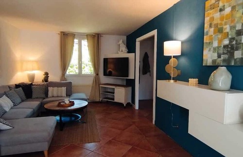 Chevannes Maison | Maison a la Campagne Avec Terrasse et Jardin Clos Animaux de Compagnie Acceptés