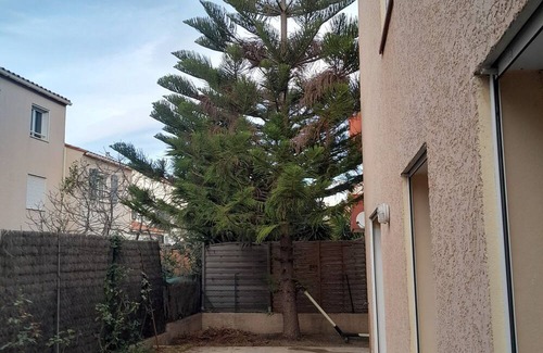 Moulin a Vent Appartement | Apartment with garden close to beach roads and town center