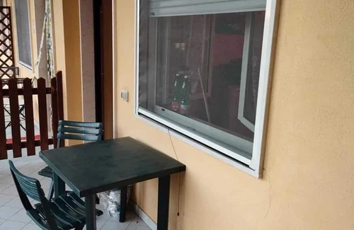 Torre Melissa Appartement | Homerez - 80m² Apartment in Torre Melissa with Garden