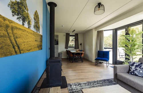 Hernen Maison | Vakantiewoning tot 6 Personen, Kindvriendelijk, Naast Speeltuin en aan Zwemplas