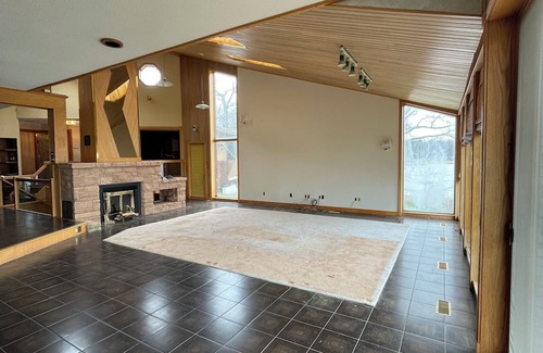 Algoma District Maison | Waterfront house for rent in Algoma Mills on the North Channel of Lake Huron.