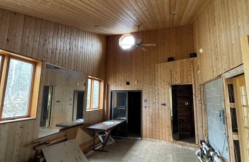 Algoma District Maison | Waterfront house for rent in Algoma Mills on the North Channel of Lake Huron.