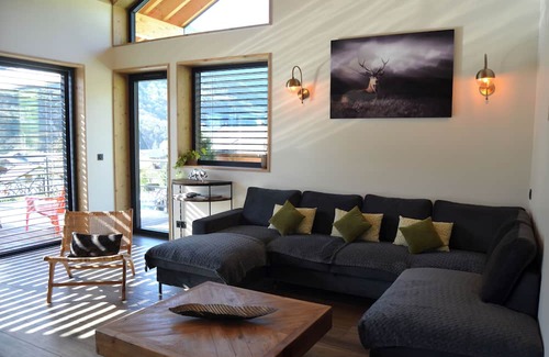 Aime Chalet De Ski | Chalet Neuf, Piscine Chauffée, Jacuzzi, Pétanque