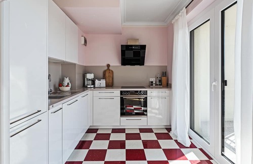 Hamm Appartement | CLS: Exklusives Apartment in Hamburg mit Terrasse und Tiefgaragenparkplatz
