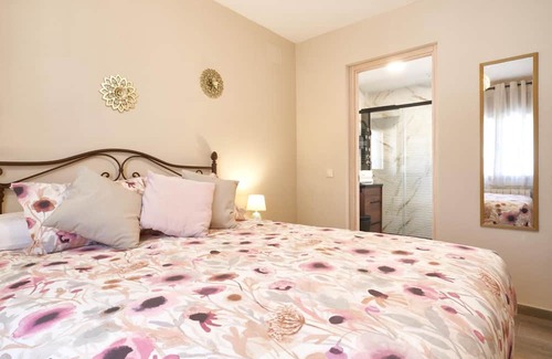 Tabanera del Monte Appartement | Apartment 'Casa Rural El Paloteo 6 Personas' with Mountain View, Private Terrace and Wi-Fi