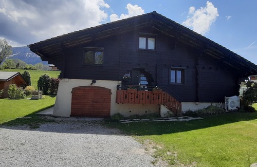 La Roche-sur-Foron Chalet De Ski | Chalet Familial Avec Piscine au Cœur de la Haute Savoie