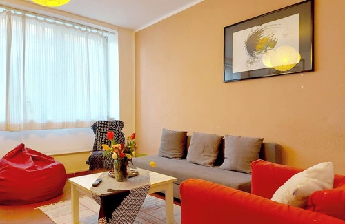Bilderstoeckchen Appartement | Just a 3-minute walk from Nippes Station