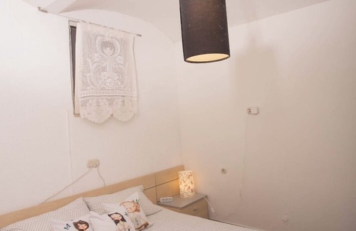 Bilderstoeckchen Appartement | Just a 3-minute walk from Nippes Station