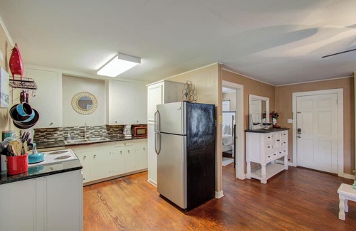 Wild Peach Village Maison | Cozy 1Bd/1Ba Waterfront Escape!
