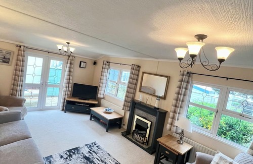 Aldborough Cabine | Newly listed may 2024, 45 Highsett Lodge, Trimingham - close to Cromer!