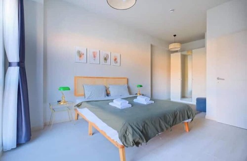 Serdivan Appartement | Bliss - 2BR Modern Flat in the City Center