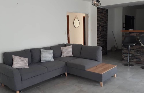 Saint-Etienne-le-Laus Appartement | Appartement Dans une Maison