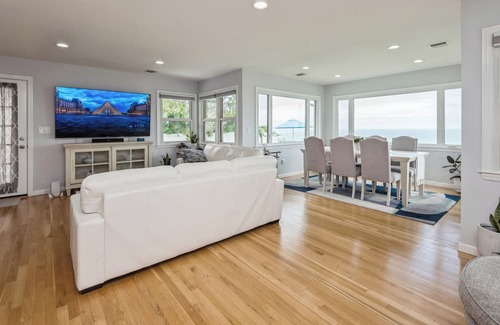 Miller Place Maison | Waterfront Escape with Private Beach