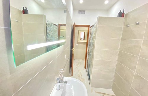 Milan Appartement | Modern, between Metro and Linate Airport