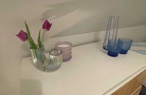 Schnelsen Maison | Cozy room in a beautiful home with easy access to anywhere in the city.