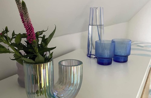 Schnelsen Maison | Cozy room in a beautiful home with easy access to anywhere in the city.